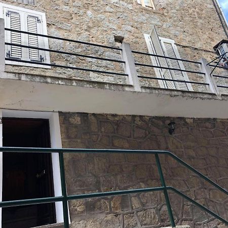 Coquet T2 Au Coeur Du Village Sartène Екстериор снимка